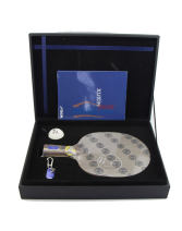 STIGA斯帝卡許昕藍標 碳素王朝限量乒乓球底板（許昕使用底板） 許昕專用球拍  藍標許昕：許昕同款戰板。